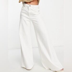 True Religion Exaggerated Wide Leg Loose White Low Rise Denim Jeans Sz 29